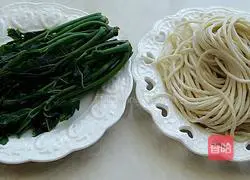 Illustration of how to make toon noodles 1