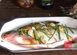 Illustration of steamed Wuchang fish 8