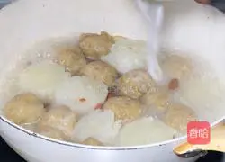 Chrysanthemum radish meatball soup recipe 8