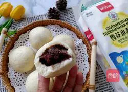 Illustration of how to make homemade bean paste buns 15