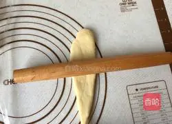 Classic Illustration of making butter rolls 7