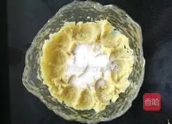 Illustration of how to make sweet potato and egg pancakes 4