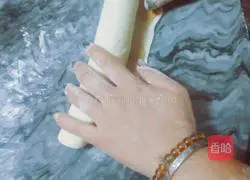 Illustration of how to make cat ears 8