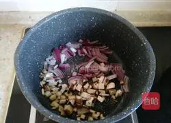 Illustration of how to make Buddha's Hand Scallop Seafood Soup 6