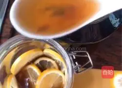 Lemon Honey Tea Recipe Illustration 5