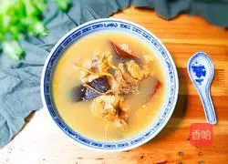 Illustration of mussel, cordyceps and kelp bone soup 12