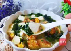 Illustration of how to make wakame tofu soup 13