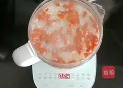 Illustration of how to make snow pear sweet soup fermented with white fungus and wine 11