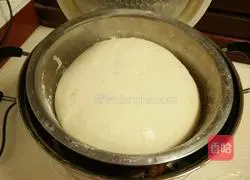 Illustration of how to make sauced pork buns 10