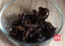 Illustration of braised grass carp cubes 4