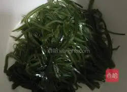 Illustration of how to make kelp and scallop soup 2