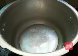 Winter Melon and Shrimp Soup Recipe Illustration 5