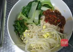 Illustration of how to make small noodles 8