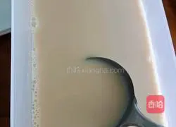 Illustration of how to make family milk tea 5