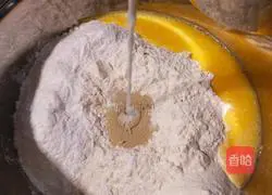 Illustration of how to make bean paste bread 1