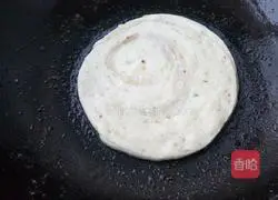 Illustration of how to make salt and pepper pancake 11