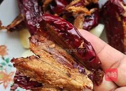 Illustration of how to make yam and red date paste 2