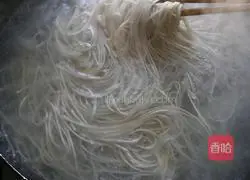 Illustration of how to make fragrant noodles 4
