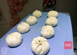 Illustration of how to make sesame oil and mushroom vegetable buns 13