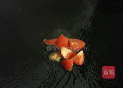 Illustration of how to make pineapple sweet and sour pork noodles with noodles 7