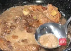 Illustration of Braised Chicken Wings 12