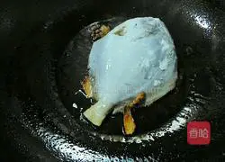 Illustration of braised pomfret 5