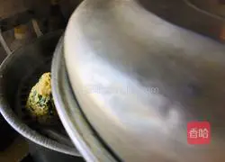 Illustration of how to make cornmeal steamed buns 5