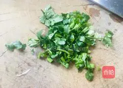 Illustration of how to make mutton stewed radish 4