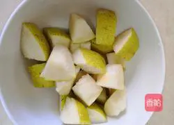 Illustration of how to make Sydney Lily, Lotus Seeds and Tremella Soup 8