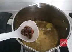 Illustration of longan, red date and egg sweet soup 7