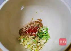 Illustration of how to make spinach noodles with water 10