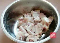 Winter Melon, Barley and Pork Ribs Soup Recipe Illustration 7