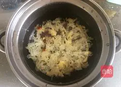 Illustration of how to make bird's nest, peach gum, white fungus and sugar water 4