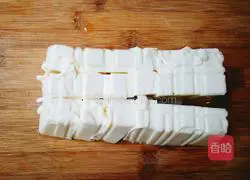Illustration of how to make fragrant chrysanthemum tofu 6