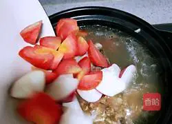 Carrot stick bone soup#light food and fat loss#Recipe illustration 15