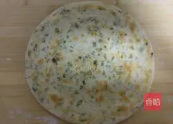 Illustration of how to make crispy chive pancake 4