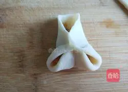 Illustration of how to make Beijing pastry butterfly steamed dumplings 11
