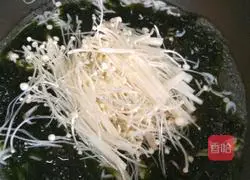 Illustration of tomato and seaweed soup 4