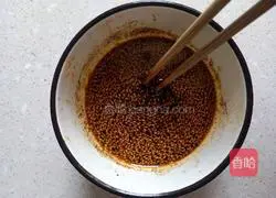 Illustration of how to make spicy and delicious summer cold noodles 7