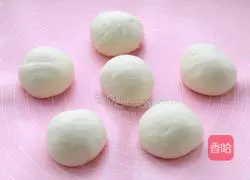 Illustration of how to make soft cream buns 5