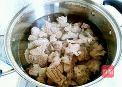 Spicy beef noodles#New Year's Eve dinner recipe illustration 2