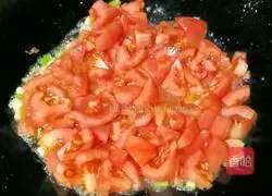 Illustration of tomato and egg braised noodles 7