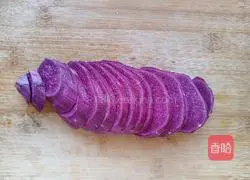 Illustration of how to make purple potato cheese cake 1