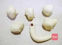 Milk Pumpkin Snail Steamed Buns Recipe Illustration 7