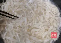 Illustration of hand-rolled noodles 7