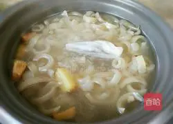 Illustration of how to make pig skin jelly 7