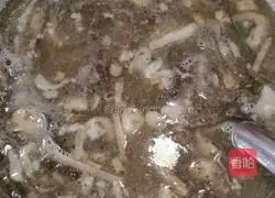 Illustration of how to make mutton soup 8