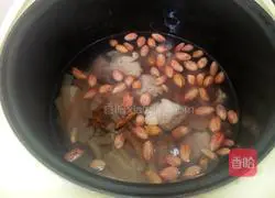 Illustration of how to make dried squid and peanut ribs soup 7