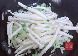 Illustration of how to make curry duck leg noodles 7