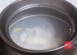 Illustration of how to make crucian carp tofu soup 5